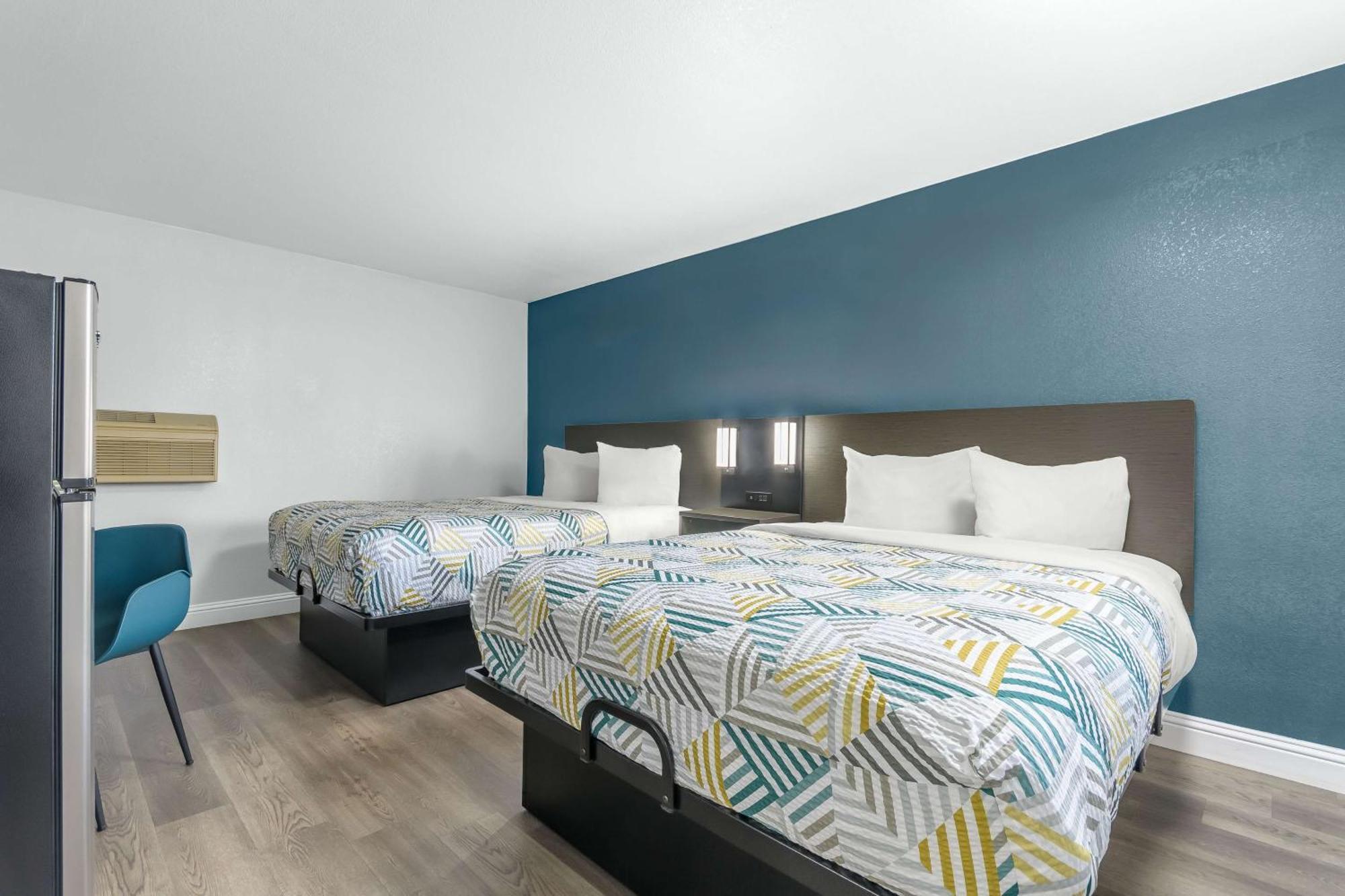 Studio 6 Suites Madera, Ca Yosemite Exterior photo